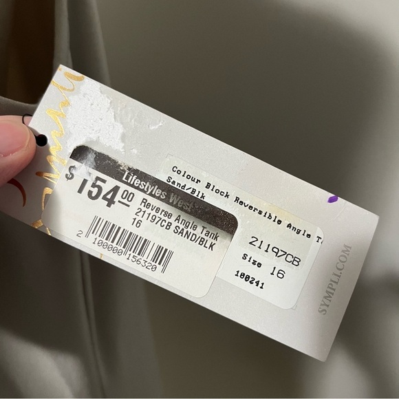 Sympli Color Block Reversible Angle Tank - Picture 11 of 13